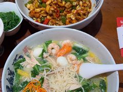 -李犟大爆鳝面·手工蟹黄包(湖滨西湖店)