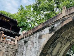 -汇龙潭