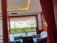 -OLD TREE老树咖啡·西餐厅(台山人工湖店)