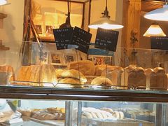 面包甜点陈列柜-仙峰天然面包(迎宾路店)
