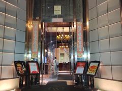 -王府井酒店(金桥港湾店)