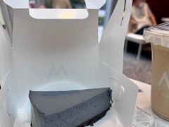 水泥蛋糕-M Stand(南京新街口金鹰店)