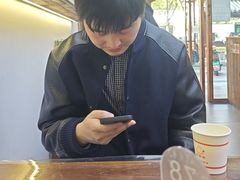 -忆笼香小笼包·抽屉馄饨(人民路店)