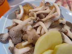 -马家斑.鲜鱼火锅(松湖万科店)