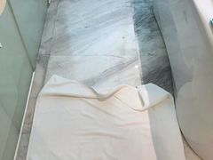 -上海滴水湖皇冠假日酒店