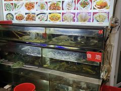 -魏四小鱼锅贴王