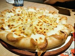 -必胜客(WOW中心城店)