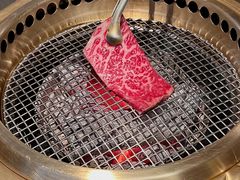 -铭牛烧肉·和牛海鲜自助(高新月牙湖店)