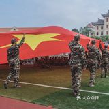 厦大开学第一天，上弦场万人大合唱、传国旗！