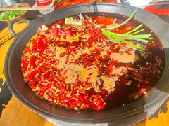 -黄潇洒老火锅(九眼桥宏济巷店)