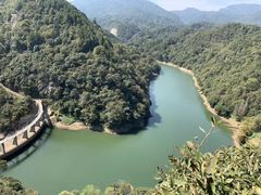 -燕子河大峡谷天坑仙境