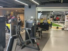 -超鹿运动(五四路恒力城店)