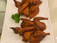 脆皮乳鸽-海逸海鲜酒家(古北店)