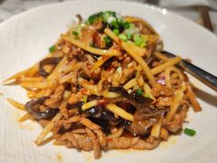 -初蓉丨遇见新川菜(亲贤街荣耀店)