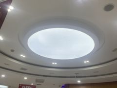 -雅悦齿科(顾村公园店)
