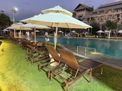 -亚龙湾希尔顿自助餐厅·海鲜·烧烤·沙滩BBQ·现场乐队