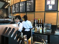 -星巴克臻选(惠州华贸天地1楼店)