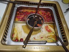 潮货鸳鸯锅-雾都渣渣火锅(南城智汇城店)
