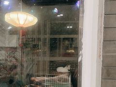 -毛辣果·贵州红酸汤牛肉火锅(西单店)