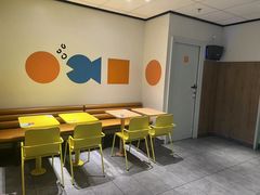 -麦当劳(普陀香溢花城店)