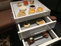 -行者书屋大堂吧 ·下午茶(南京圣和府邸酒店)