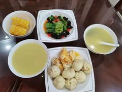 -爱贝尔高端月嫂(母婴护理)