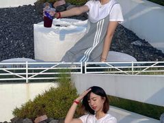 满杯乌龙葡萄冰-Blue Concept Cafe&Farm·關於藍