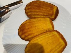 -潮一不贰·法式甜品·生日蛋糕·西式简餐(外滩店)