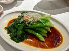 -炆艺乳鸽·煲仔饭大排档(望京来广营店)