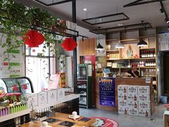 大堂-珍巴奴毛肚牛肉小火锅(四惠店)