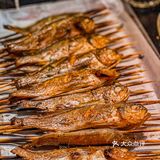 上海美食｜撸串经常撸，撸鱼试过吗？炭秘小黄鱼走一个