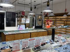 -罗伯特眼镜·蔡司官方授权(罗湖国贸店)