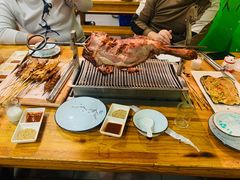-欢乐牧人蒙古炭烤羊腿(四平路店)