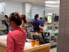 -麦当劳(百联西郊购物中心店)