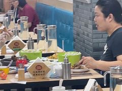 -老边饺子馆(西站店)