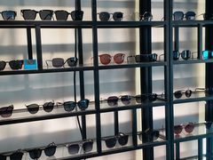 -Trend1881视光·蔡司视觉(领展广场店)