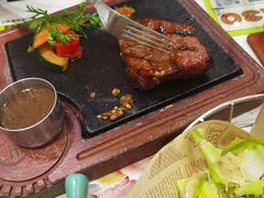 -西语炭烧牛排·西厨(滨湖万科里店)