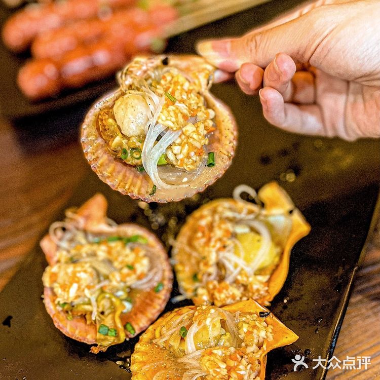 三亚美食｜来三亚旅游必吃的海边平价烧烤🦪