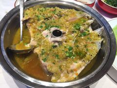 开胃鱼头-老湘亲·品鉴湘菜(蔡塘爱琴海店)