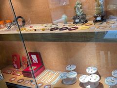 -品真阁华夏典当行(四通桥店)