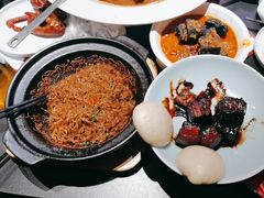 -鸽子侯·家宴·平价海鲜(市图书馆店)