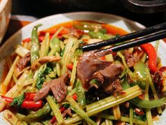 -绝城芋儿鸡(犀浦旗舰店)