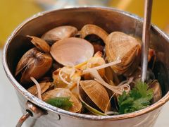 一桶蚬子-渔娘渔家丹东海鲜(东直门店)