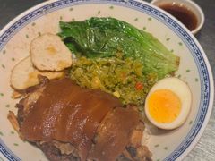 隆江猪脚饭-潮界(虹桥新天地店)