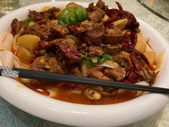 新疆大盘鸡-巴扎美食·新疆菜·西域歌舞表演餐厅(新疆大厦店)