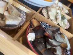-野菌皇海景野生菌火锅(滨海大道店)