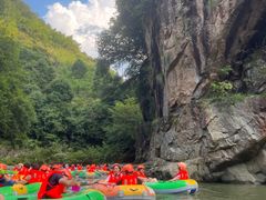 -雅鲁激流探险漂流
