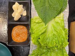 -臻牛烤肉