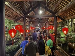 -河内西湖莲花自助餐厅