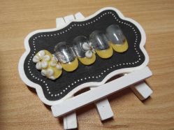 -朵拉定制美妆美甲